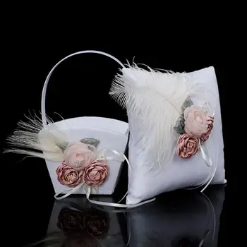 2023 Романтична възглавница за булчински пръстен с цветя Перлени панделки Държач за пръстен Кошница с цветя Сватбена церемония Консумативи Wholesal