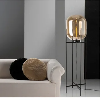 Модерна скандинавска подова лампа Мода Проста творческа LED декорация Начало Всекидневна Спалня Постоянна светлина