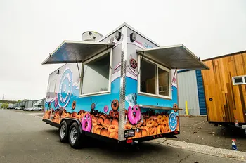 Персонализиран уличен мобилен камион за храна с пълна кухня Квадратна концесия Ремарке за храна Снек кафе сладолед количка